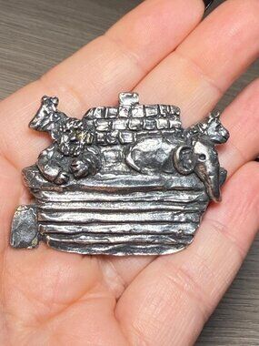 Sheridan Vintage Noahs Ark Brooch Animals Pewter Silver Tone 2”